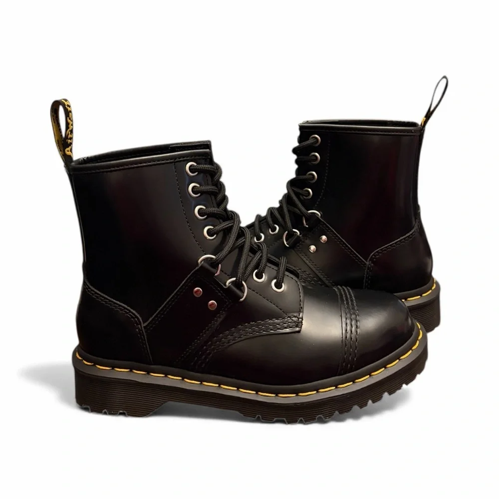 Dr. Martens 1460 Hardward Smooth Leather Black Boots with Hardware Detail. NWOB